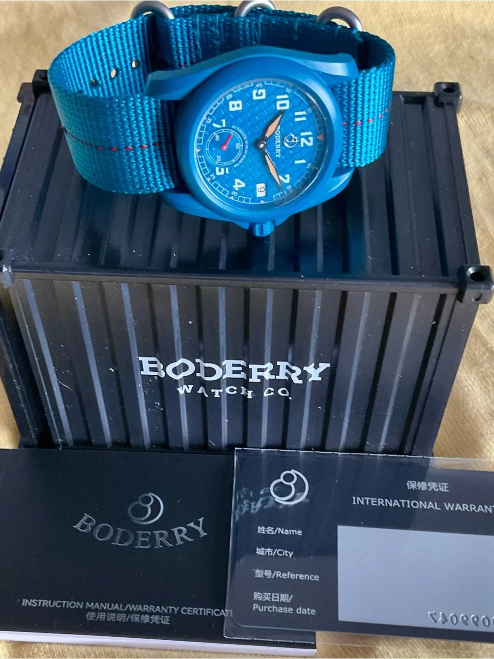 Mint Automatic Hi-Beat Boderry Titanium Field Watch Original Box/Manual